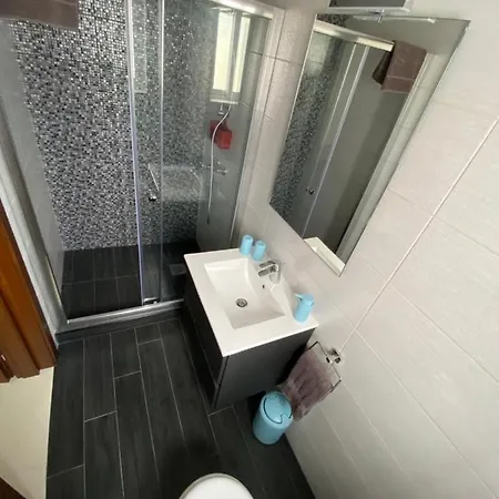 Sunshine - Modern Three Bedroom - No 1 Apartmán Mellieħa