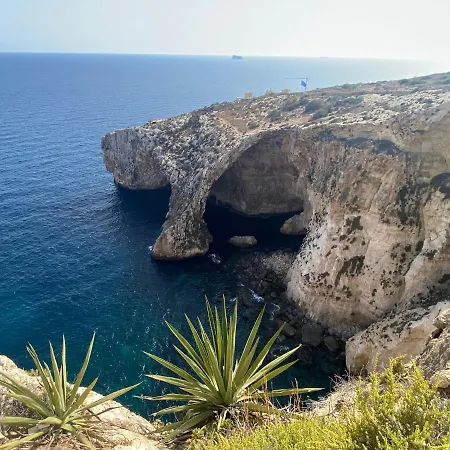 Sunshine - Modern Three Bedroom - No 1 * Mellieha