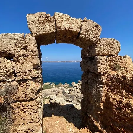 Sunshine - Modern Three Bedroom - No 1 Apartmán *